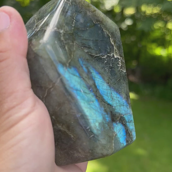 labradorite flash